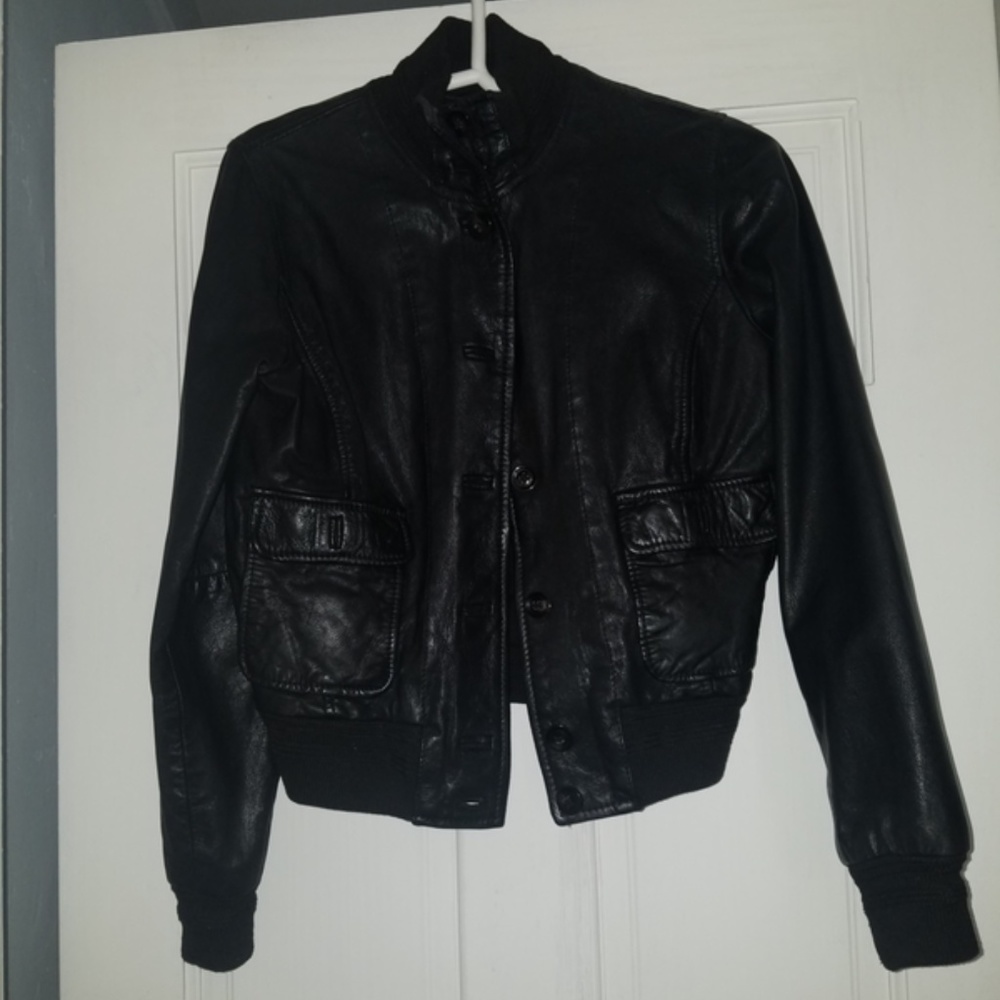 BLACK BUTTON  LEATHER JACKET